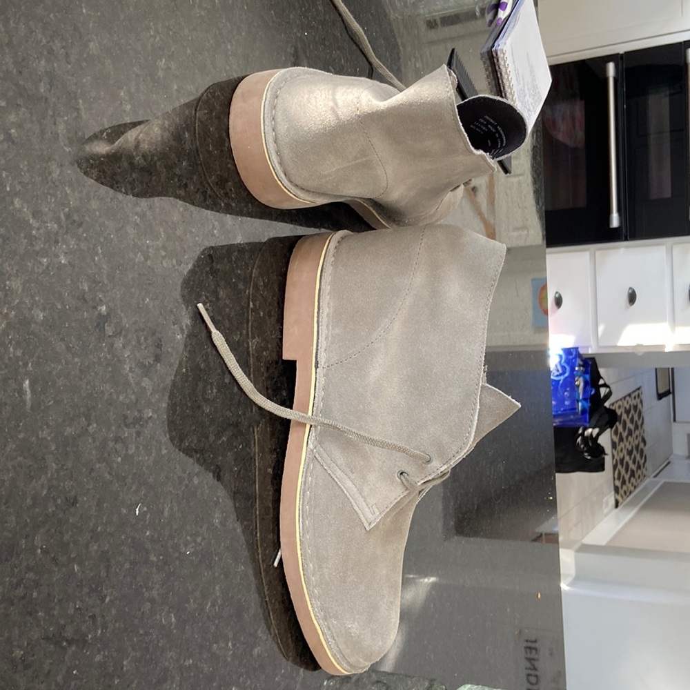 Clark desert boot. Suede. Men’s size 12. Only worn once